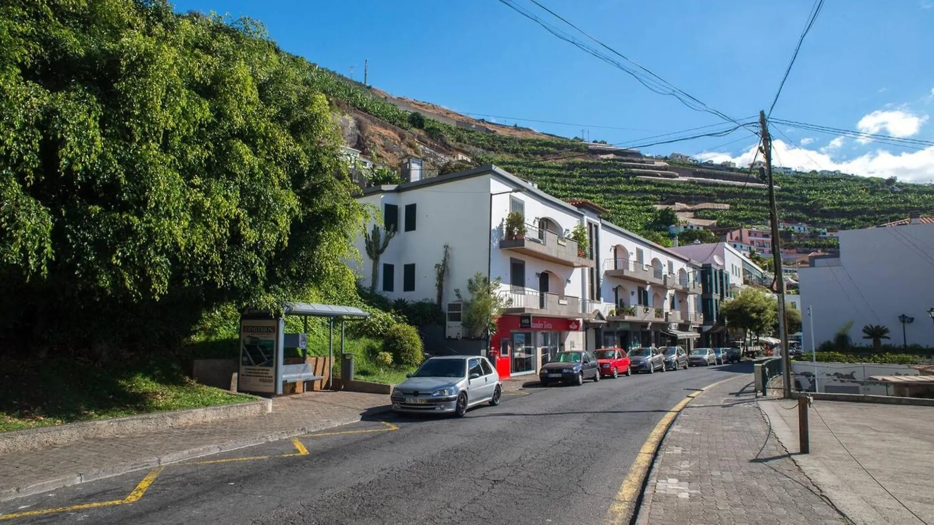 Accessible Apartment - Camara De Lobos - 105 M² - Parking Included Funchal  0*, Funchal (Madeira)