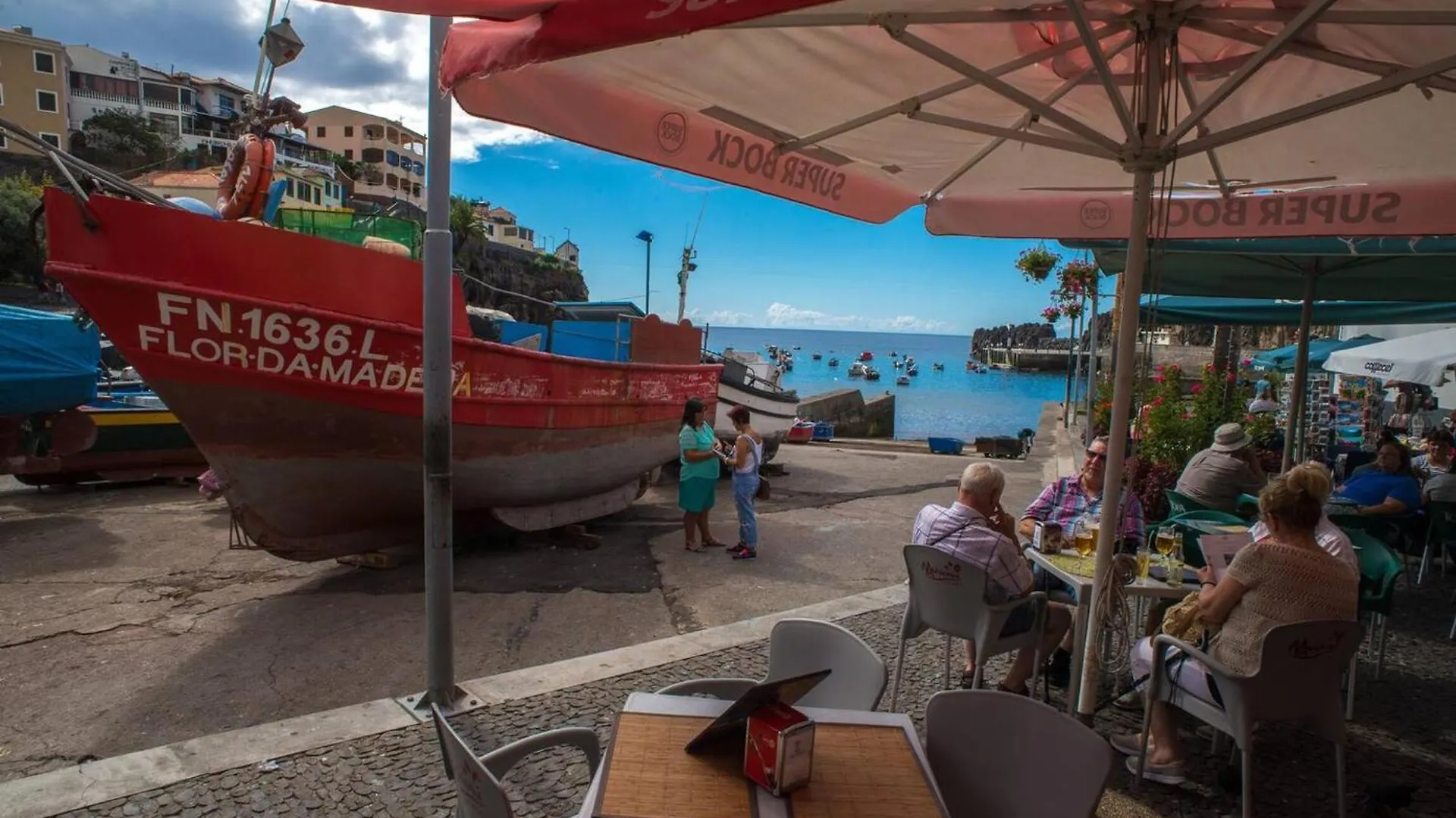Accessible Apartment - Camara De Lobos - 105 M² - Parking Included 丰沙尔