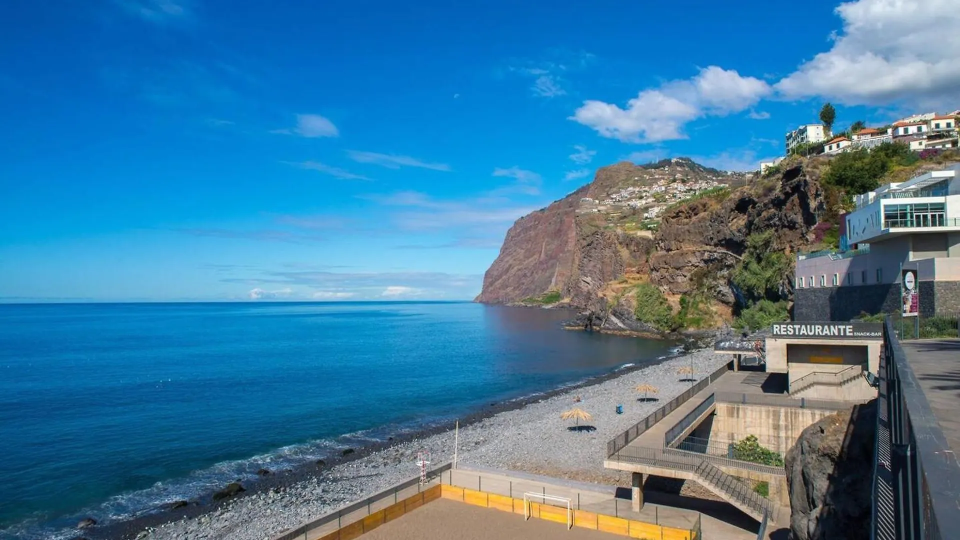 Accessible Apartment - Camara De Lobos - 105 M² - Parking Included 丰沙尔 葡萄牙
