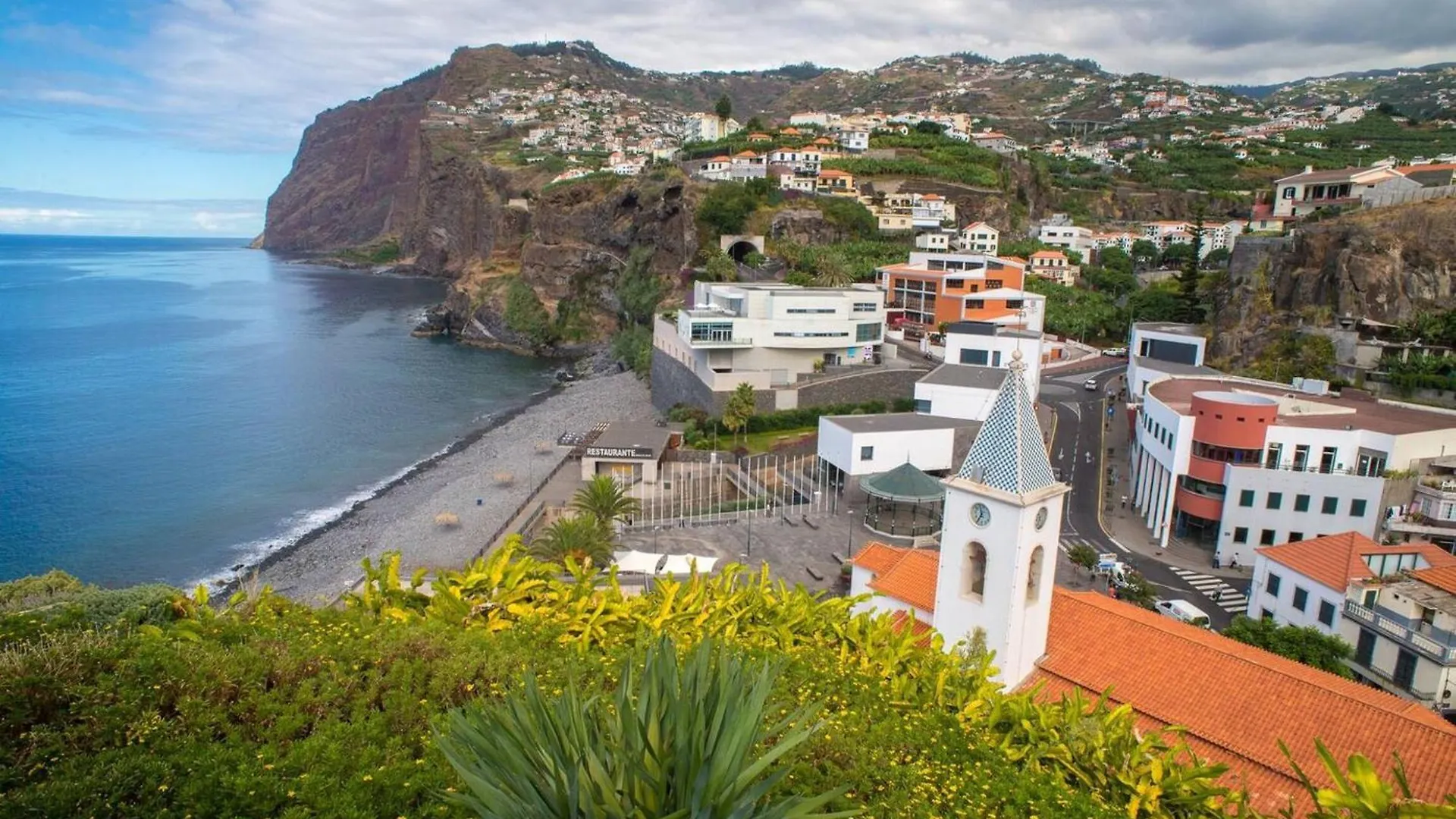 Accessible Apartment - Camara De Lobos - 105 M² - Parking Included 丰沙尔
